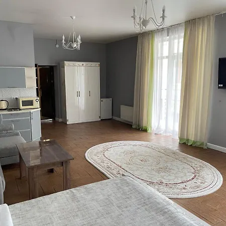 Apartament Club City House Klumba Odessa